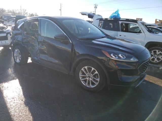 1FMCU0G69MUA85930 - 2021 FORD ESCAPE SE BLACK photo 4