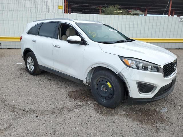 5XYPG4A31HG201146 - 2017 KIA SORENTO LX WHITE photo 4