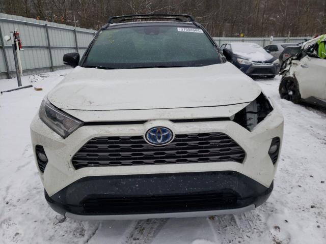 4T3E6RFV2MU043445 - 2021 TOYOTA RAV4 XSE WHITE photo 5