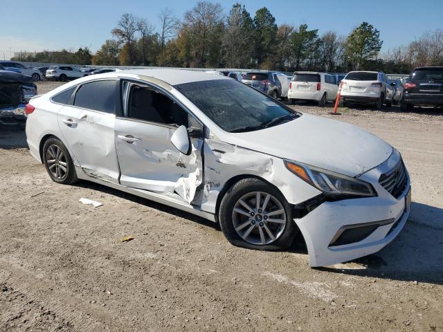 5NPE24AF3HH517124 - 2017 HYUNDAI SONATA SE WHITE photo 4