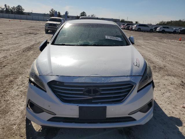 5NPE24AF3HH517124 - 2017 HYUNDAI SONATA SE WHITE photo 5