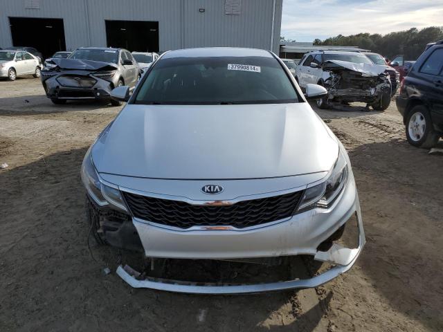 5XXGT4L30KG342293 - 2019 KIA OPTIMA LX SILVER photo 5