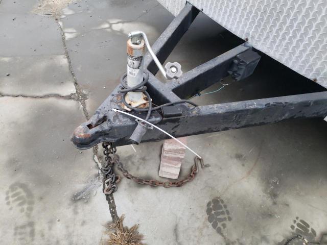 4U01S2025YA003688 - 2000 TRAIL KING ENCLOSED თეთრი ფოტო 7