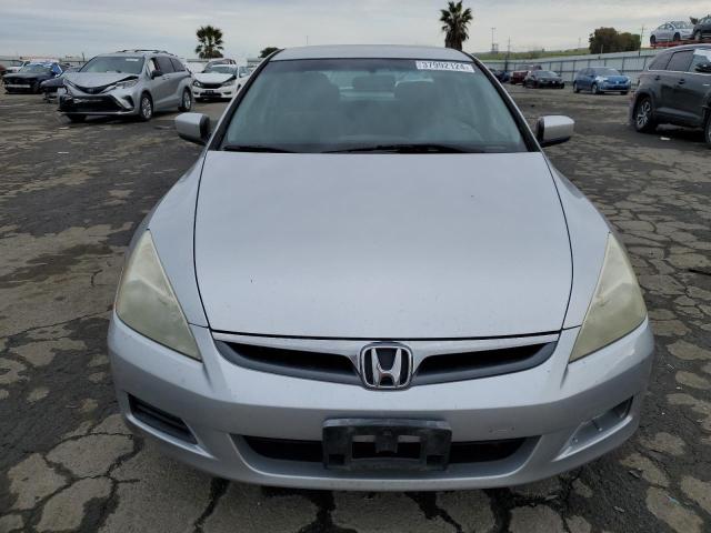 1HGCM56347A168441 - 2007 HONDA ACCORD SE SILVER photo 5