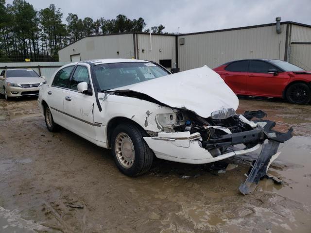 1LNHM81W7YY852914 - 2000 LINCOLN TOWN CAR EXECUTIVE WHITE photo 4