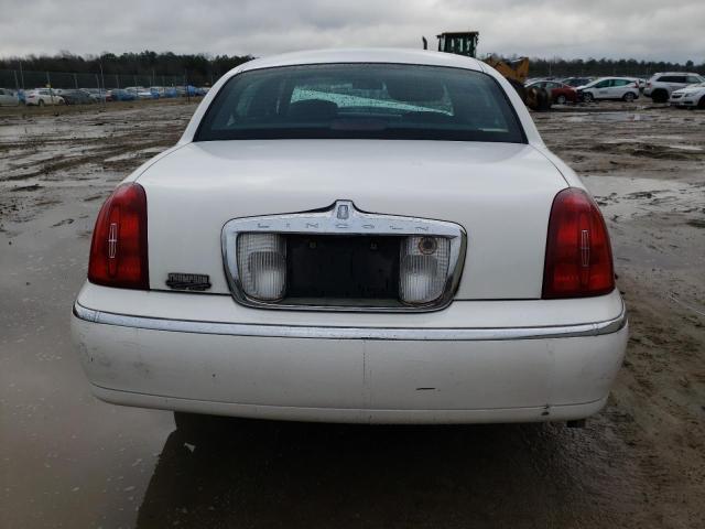 1LNHM81W7YY852914 - 2000 LINCOLN TOWN CAR EXECUTIVE WHITE photo 6