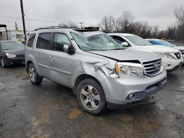 5FNYF4H71DB053730 - 2013 HONDA PILOT EXLN SILVER photo 4