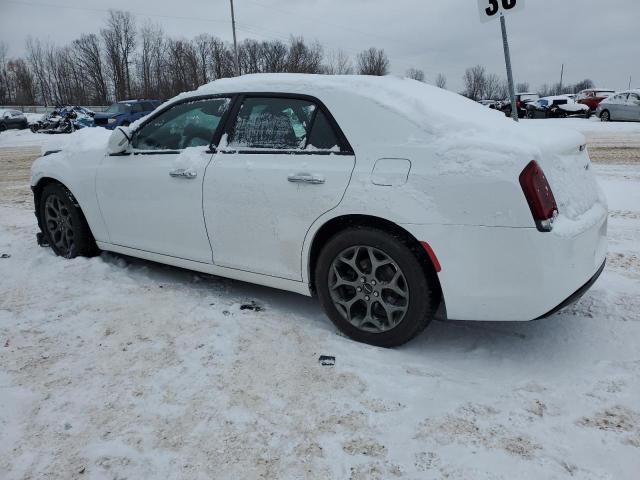 2C3CCAGG1GH321178 - 2016 CHRYSLER 300 S WHITE photo 2