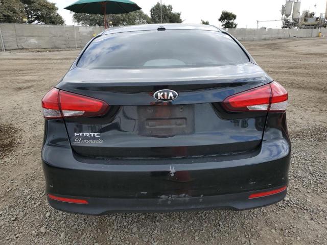 3KPFK4A71JE218996 - 2018 KIA FORTE LX BLACK photo 6