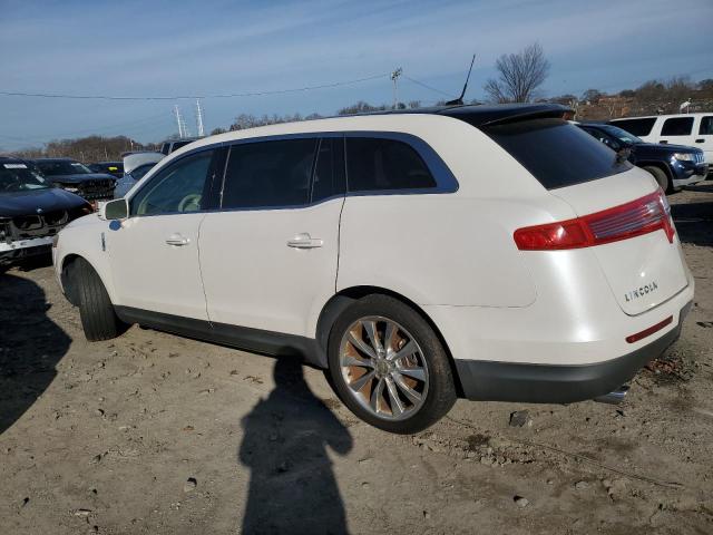 2LMHJ5AT4ABJ20728 - 2010 LINCOLN MKT WHITE photo 2