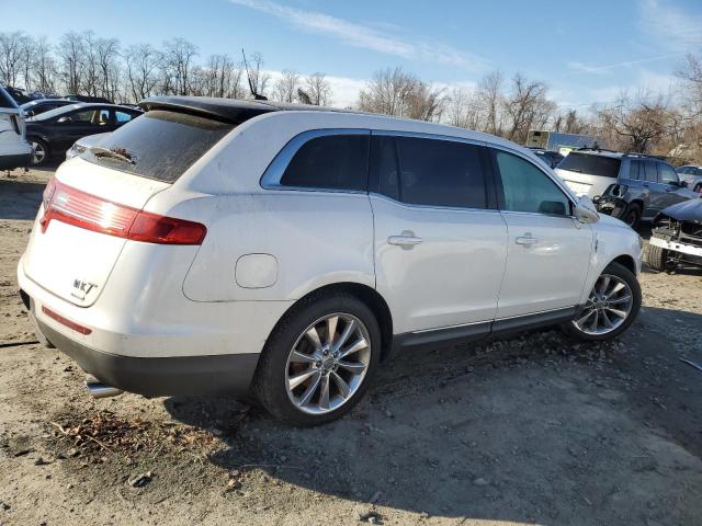 2LMHJ5AT4ABJ20728 - 2010 LINCOLN MKT WHITE photo 3