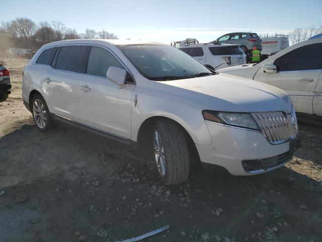 2LMHJ5AT4ABJ20728 - 2010 LINCOLN MKT WHITE photo 4