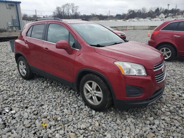 KL7CJLSB8FB261039 - 2015 CHEVROLET TRAX 1LT RED photo 4