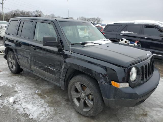 1C4NJPFAXFD296707 - 2015 JEEP PATRIOT LATITUDE BLACK photo 4