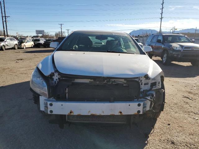 1G1ZC5E12BF329093 - 2011 CHEVROLET MALIBU 1LT WHITE photo 5