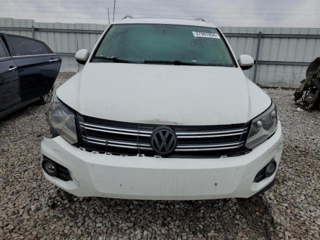 WVGAV7AX6FW516097 - 2015 VOLKSWAGEN TIGUAN S WHITE photo 5