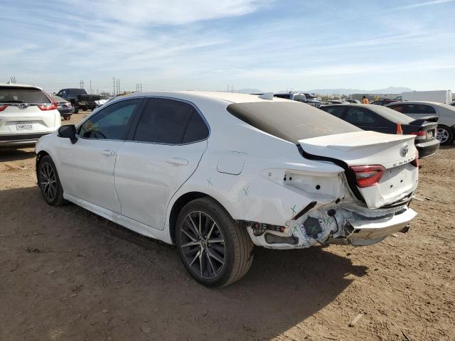 4T1T11AK8PU827534 - 2023 TOYOTA CAMRY SE NIGHT SHADE WHITE photo 2