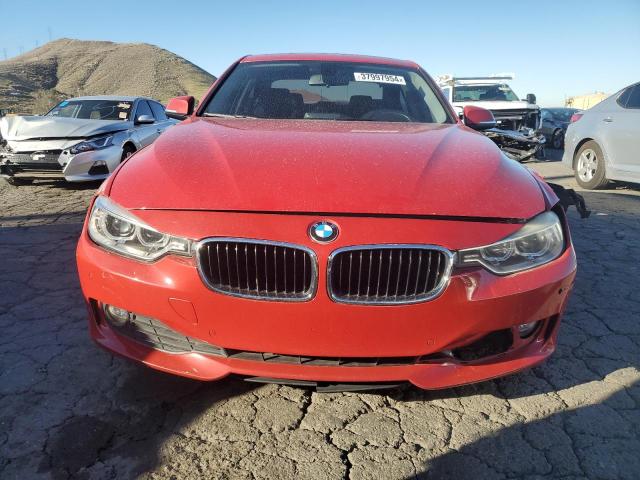 WBA3B1C55EK135147 - 2014 BMW 320 I RED photo 5