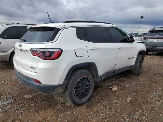 3C4NJDBB1JT239330 - 2018 JEEP COMPASS LATITUDE WHITE photo 3