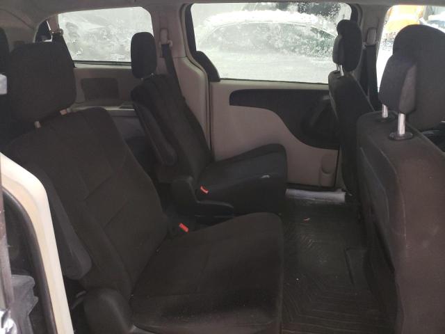 2A4RR5DG3BR641390 - 2011 CHRYSLER TOWN & COU TOURING WHITE photo 11