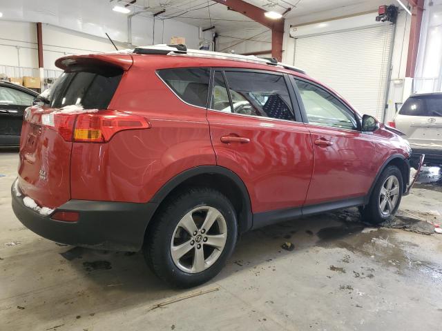 JTMRFREV3FD098151 - 2015 TOYOTA RAV4 XLE RED photo 3