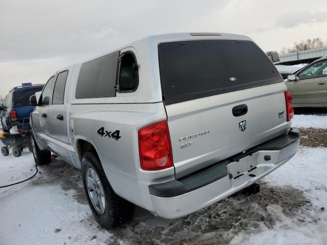 1D7HW48J35S298700 - 2005 DODGE DAKOTA QUAD SLT SILVER photo 2