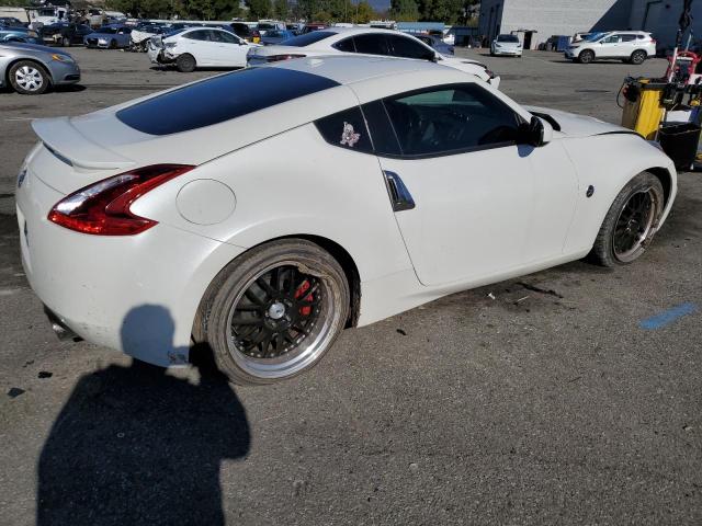 JN1AZ4EH6KM420196 - 2019 NISSAN 370Z BASE WHITE photo 3