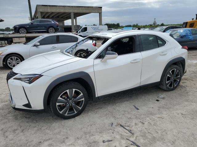 JTHY3JBH3K2001622 - 2019 LEXUS UX 200 WHITE photo 1