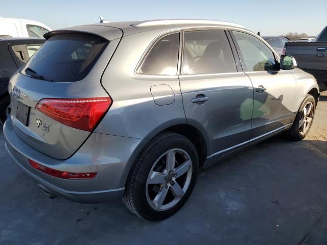 WA1VKAFP4AA056054 - 2010 AUDI Q5 PRESTIGE SILVER photo 3