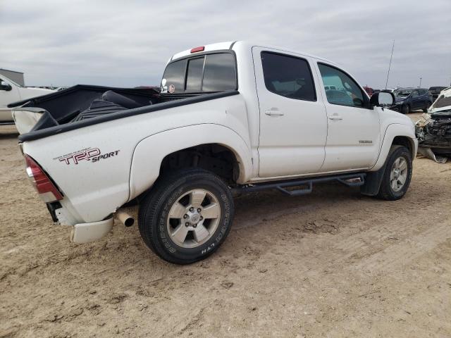 5TFJU4GN4DX047482 - 2013 TOYOTA TACOMA DOUBLE CAB PRERUNNER WHITE photo 3
