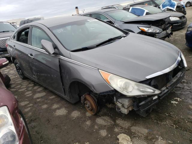 5NPEB4AC2BH218043 - 2011 HYUNDAI SONATA GLS GRAY photo 4