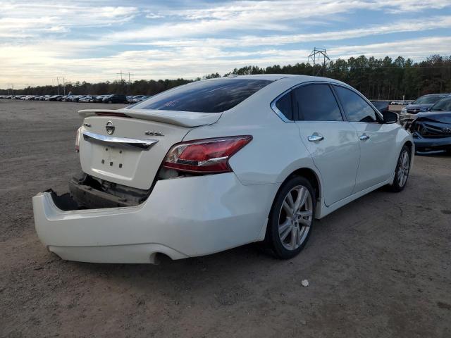 1N4BL3AP9DN482009 - 2013 NISSAN ALTIMA 3.5S WHITE photo 3