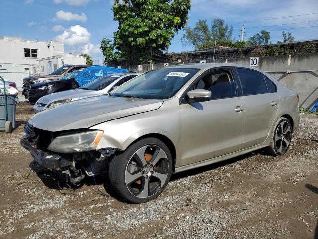 2012 VOLKSWAGEN JETTA SE, 