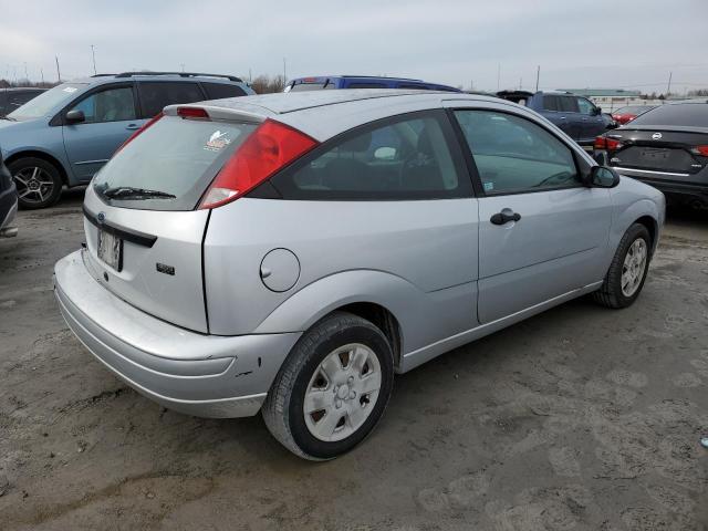 1FAFP31N27W278803 - 2007 FORD FOCUS ZX3 SILVER photo 3