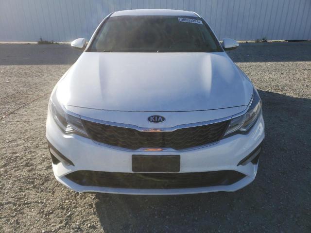 5XXGT4L32LG447273 - 2020 KIA OPTIMA LX WHITE photo 5