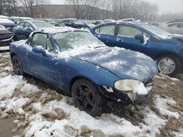 JM1NB353X10210143 - 2001 MAZDA MX-5 MIATA BASE BLUE photo 4