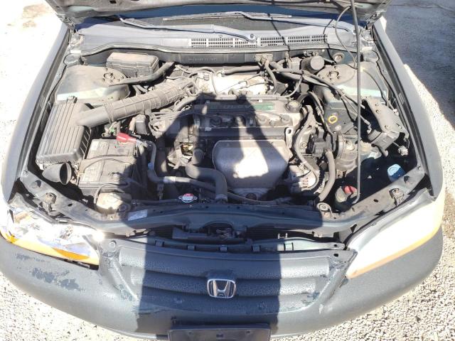 JHMCG66561C012697 - 2001 HONDA ACCORD LX GREEN photo 11