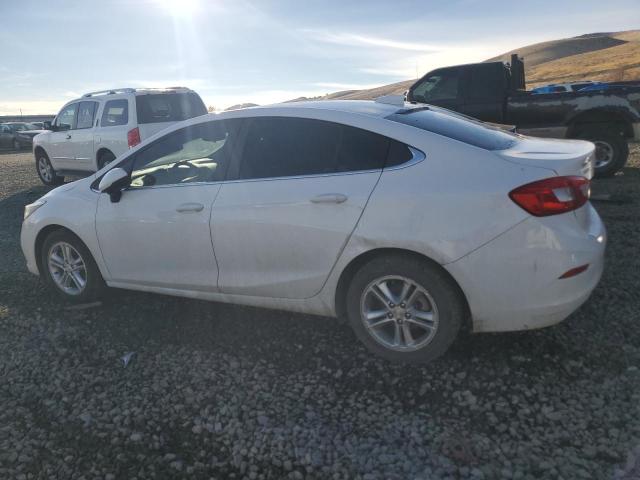 1G1BE5SM8J7105216 - 2018 CHEVROLET CRUZE LT WHITE photo 2