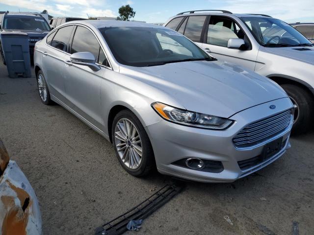 3FA6P0HD4ER122385 - 2014 FORD FUSION SE SILVER photo 4