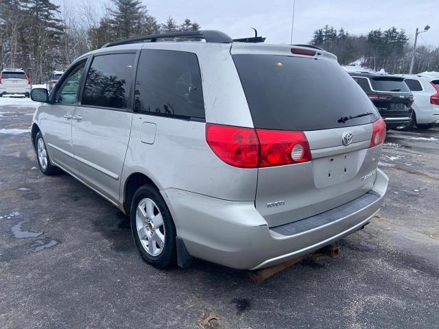 5TDKK4CC6AS315819 - 2010 TOYOTA SIENNA CE SILVER photo 3