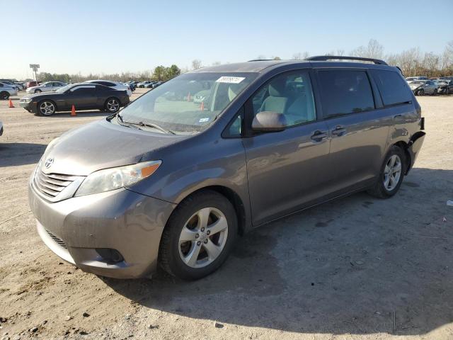 5TDKK3DCXFS541183 - 2015 TOYOTA SIENNA LE GRAY photo 1