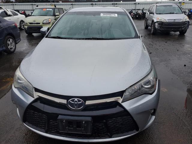4T1BF1FK9GU162228 - 2016 TOYOTA CAMRY LE SILVER photo 5