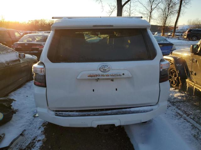 JTEBU5JR5J5491253 - 2018 TOYOTA 4RUNNER SR5/SR5 PREMIUM თეთრი ფოტო 6