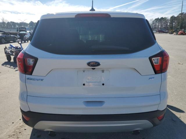 1FMCU0GD1KUB90327 - 2019 FORD ESCAPE SE WHITE photo 6