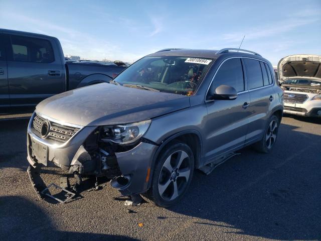 2009 VOLKSWAGEN TIGUAN S, 