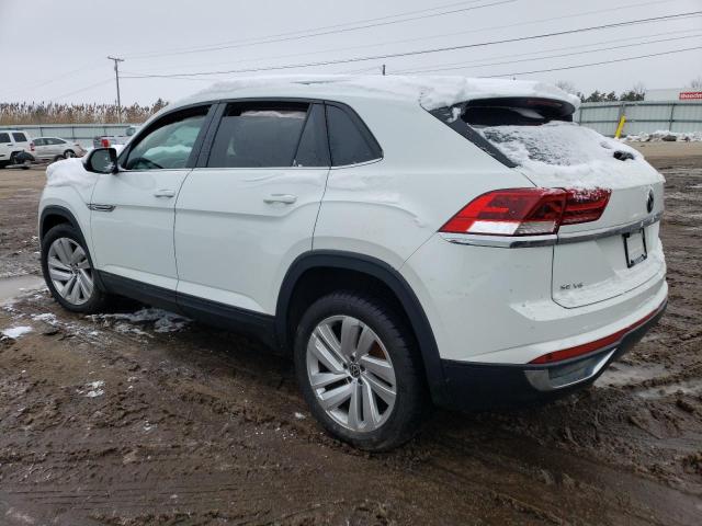 1V26E2CAXLC211705 - 2020 VOLKSWAGEN ATLAS CROS Белый фото 2