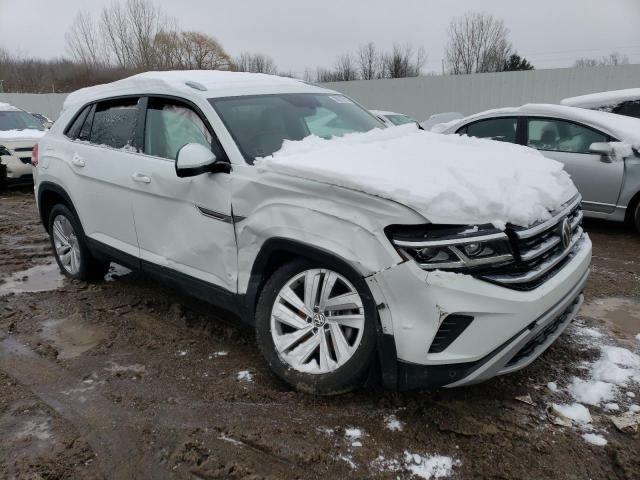 1V26E2CAXLC211705 - 2020 VOLKSWAGEN ATLAS CROS Белый фото 4