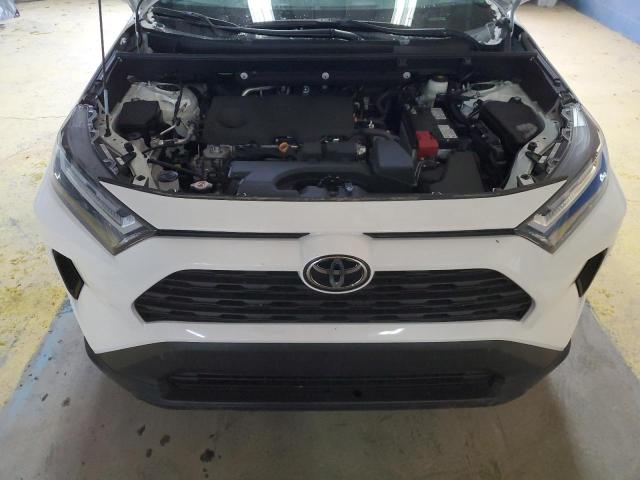 2T3P1RFV5RC401511 - 2024 TOYOTA RAV4 XLE WHITE photo 12