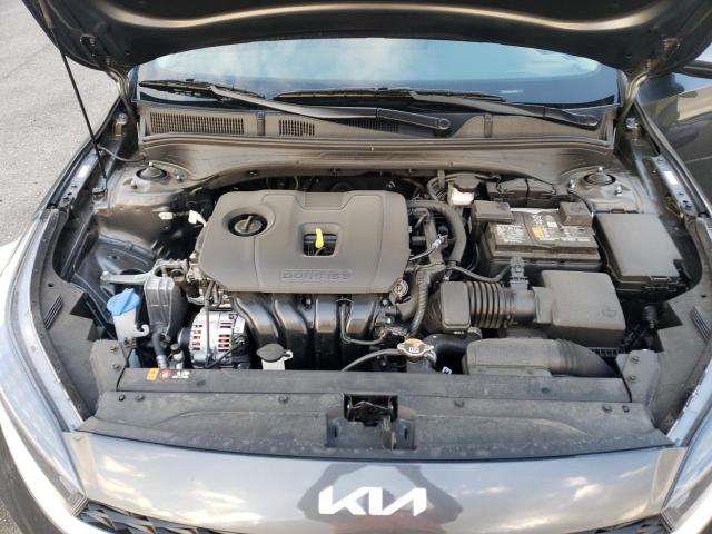 3KPF24AD4PE693881 - 2023 KIA FORTE LX GRAY photo 11