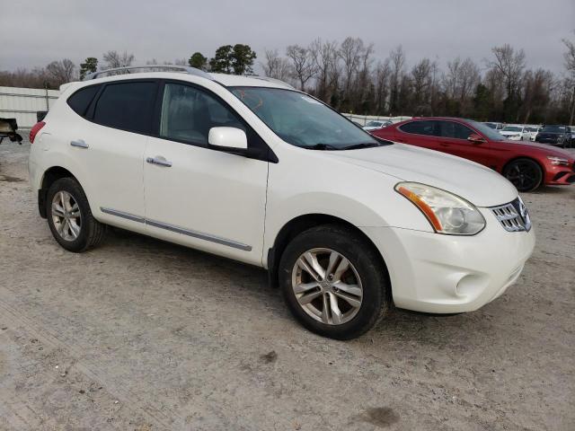 JN8AS5MV0CW415567 - 2012 NISSAN ROGUE S WHITE photo 4